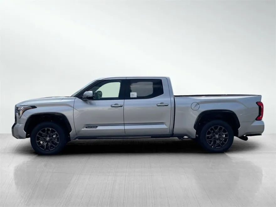 2026 Toyota Tundra Platinum photo 1