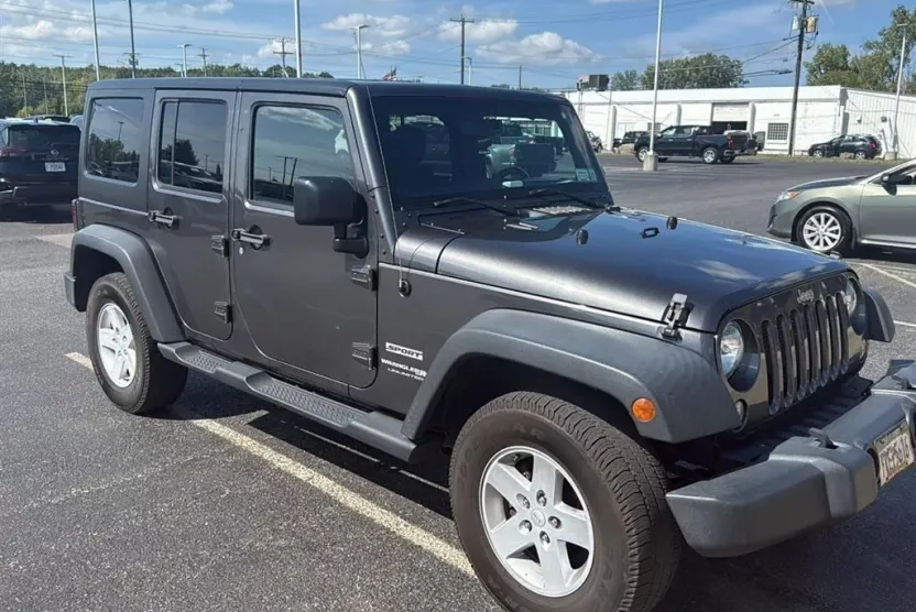 2018 Jeep Wrangler Unlimited Sport S photo 1