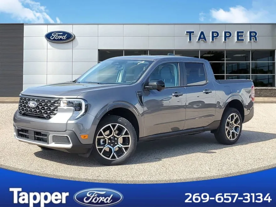 2025 Ford Maverick Lariat photo 1