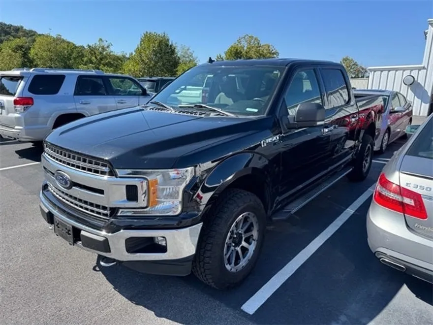 2019 Ford F-150 XLT photo 1