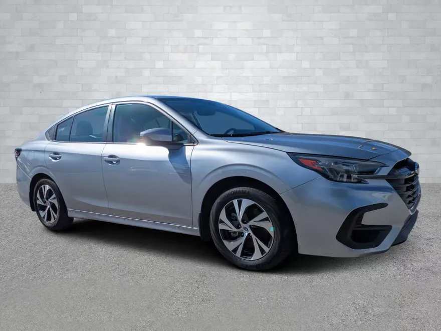 2023 Subaru Legacy Premium photo 1
