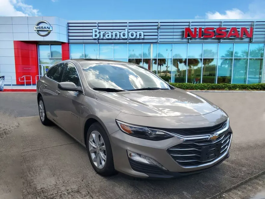 2024 Chevrolet Malibu 1LT photo 1