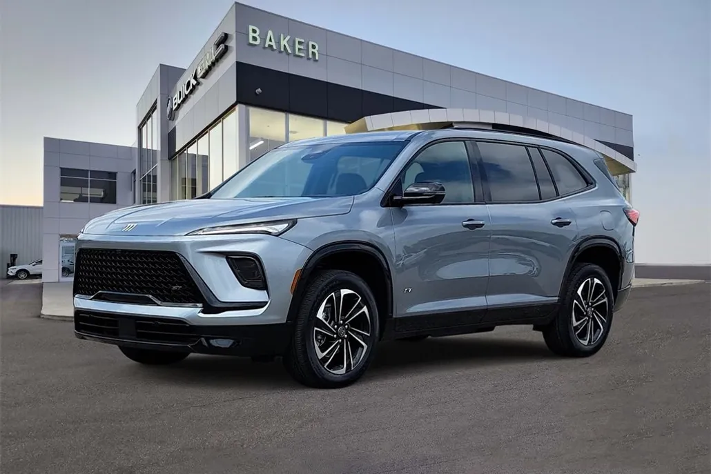 2026 Buick Enclave Sport Touring photo 1