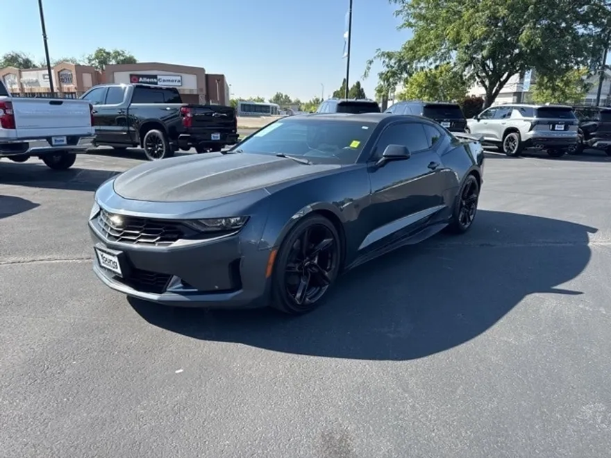 2021 Chevrolet Camaro 1LT photo 1