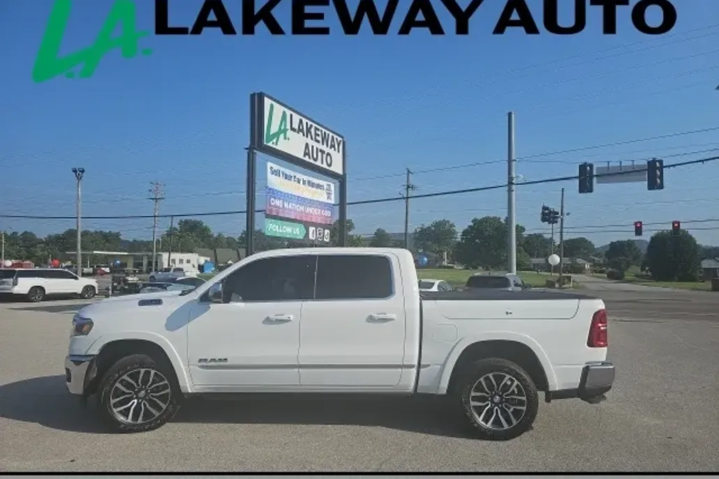 2025 Ram 1500 Limited photo 1