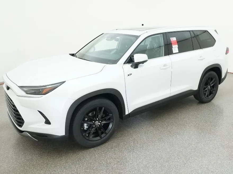 2026 Toyota Grand Highlander Limited photo 1