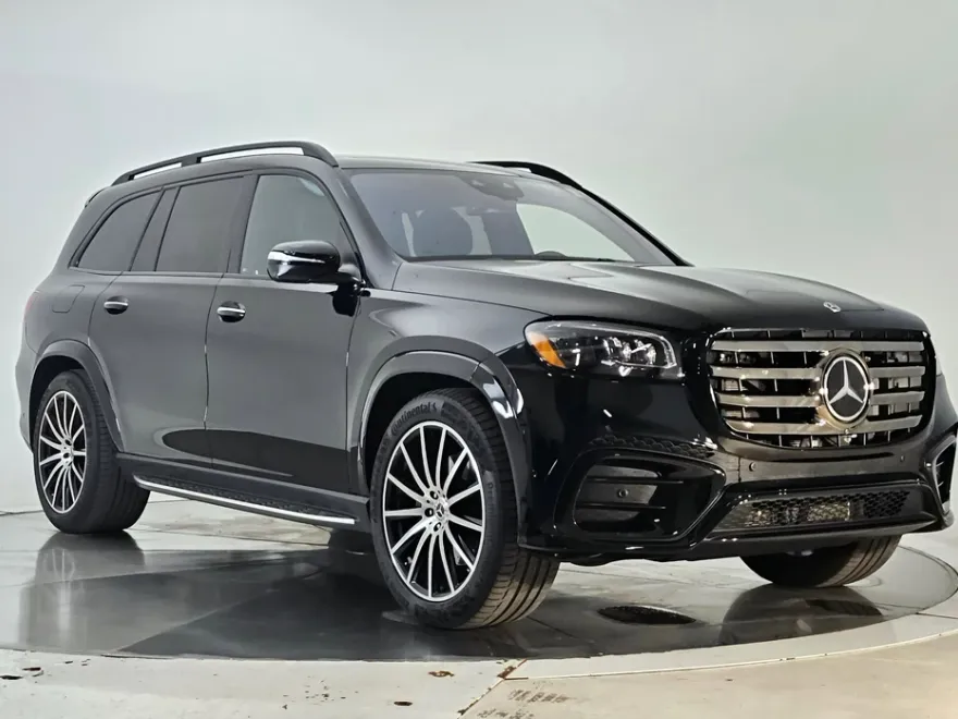 2025 Mercedes Benz GLS 450 4MATIC photo 1
