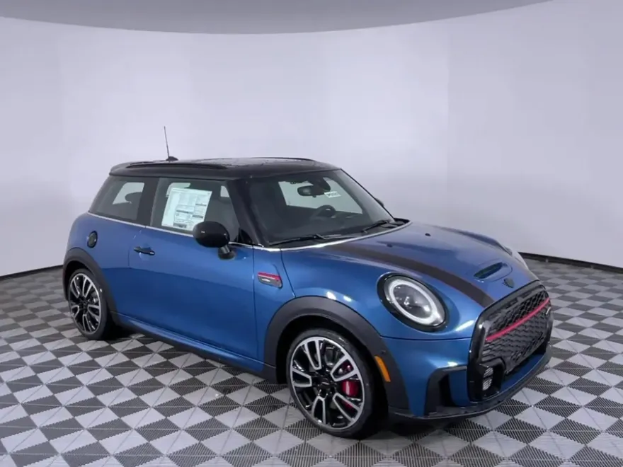 2023 Mini Cooper 2 Door Hardtop photo 1