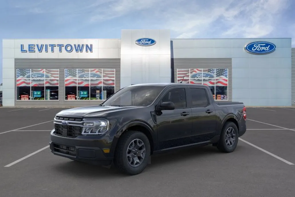 2024 Ford Maverick Lariat photo 1