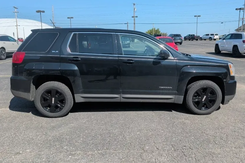 2016 Gmc Terrain SLE photo 1