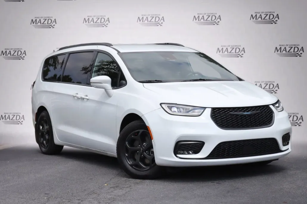 2021 Chrysler Pacifica Hybrid Touring L photo 1