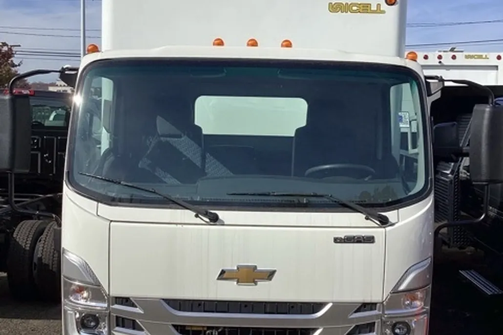2024 Chevrolet Silverado 4500HD photo 1