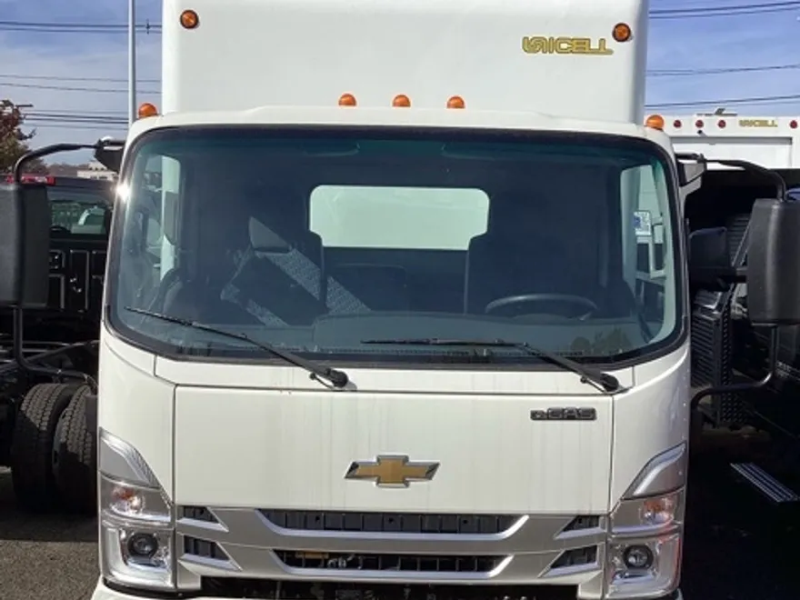 2024 Chevrolet Silverado 4500HD photo 1