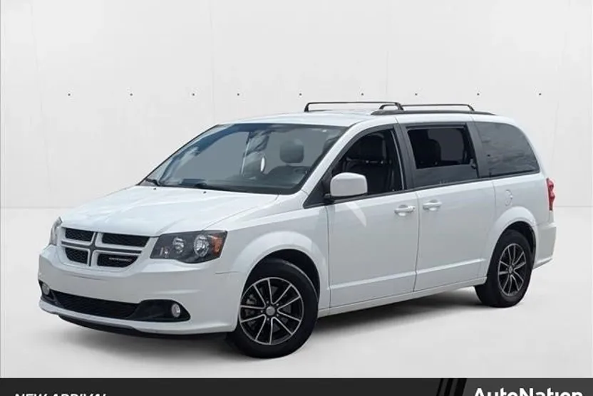 2018 Dodge Grand Caravan GT photo 1