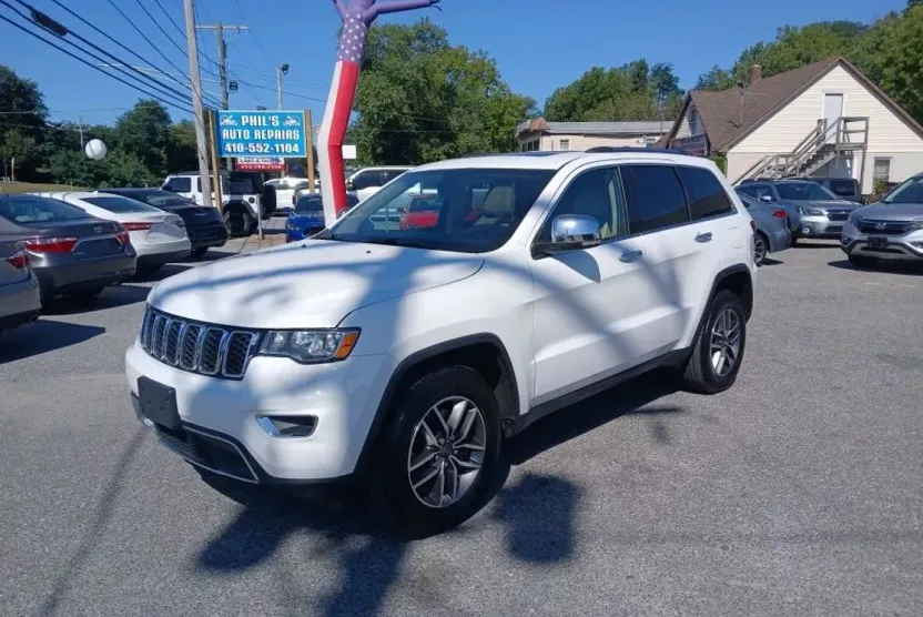 2021 Jeep Grand Cherokee Limited Sport photo 1