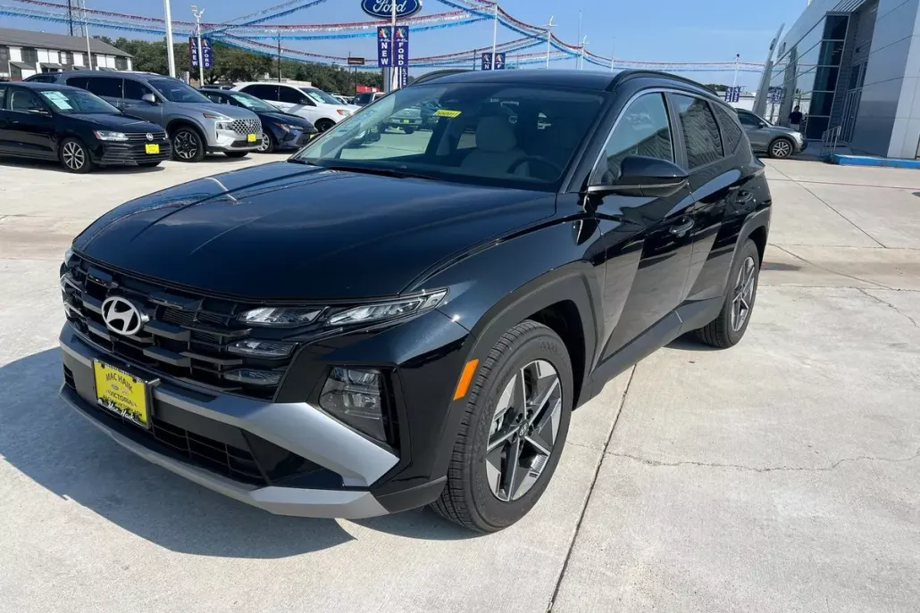 2026 Hyundai Tucson SEL photo 1