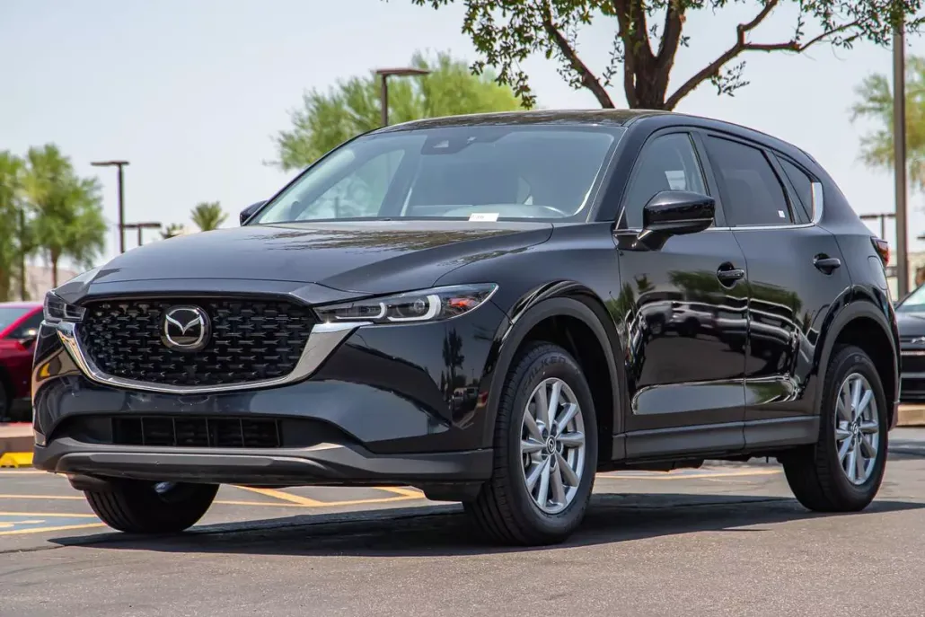 2023 Mazda CX-5 2.5 S Preferred photo 1