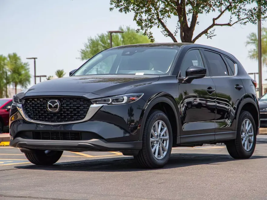 2023 Mazda CX-5 2.5 S Preferred photo 1
