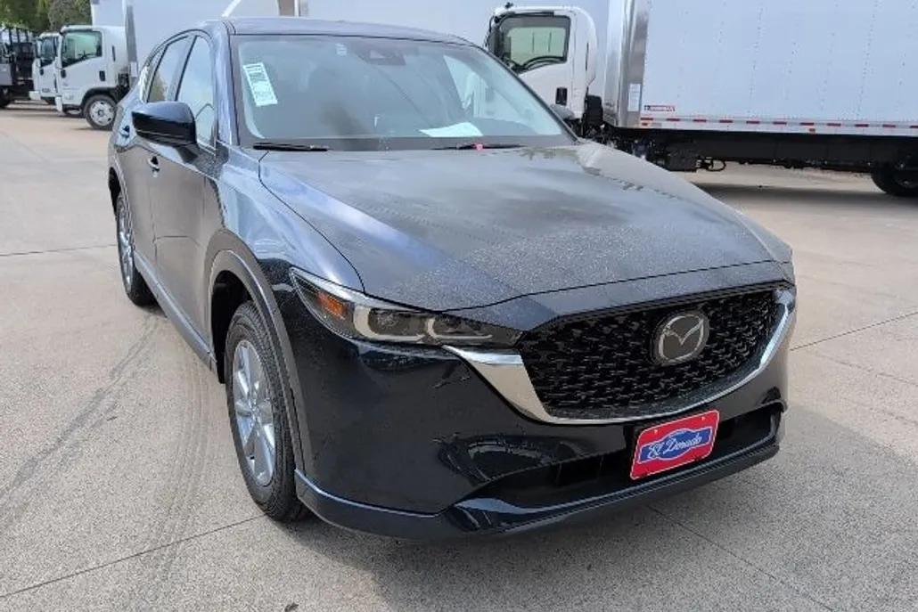 2025 Mazda CX-5 2.5 S Preferred photo 1