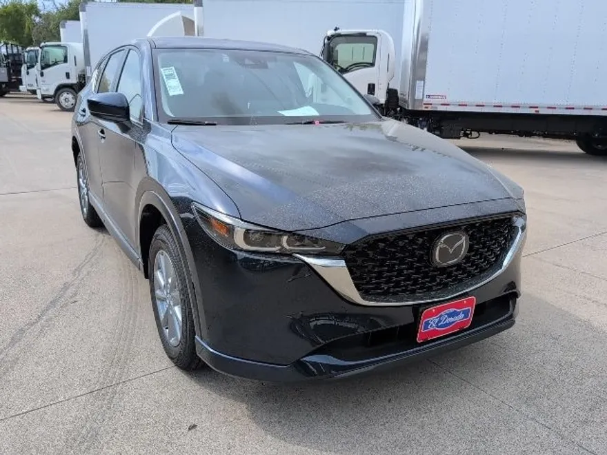 2025 Mazda CX-5 2.5 S Preferred photo 1