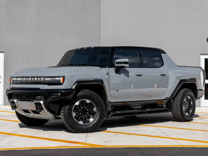 2025 Gmc Hummer EV photo 1