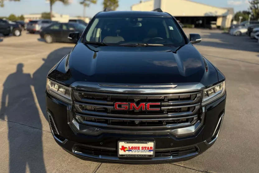 2023 Gmc Acadia AT4 photo 1