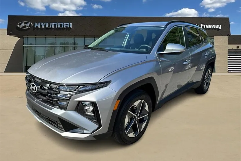 2025 Hyundai Tucson SEL Convenience photo 1