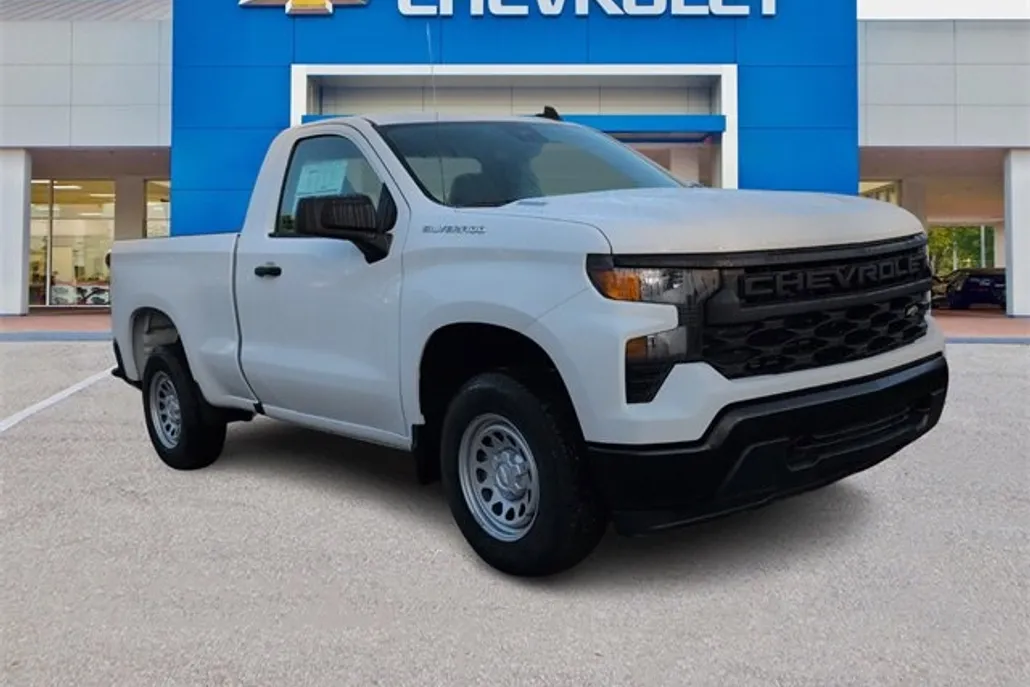 2026 Chevrolet Silverado 1500 photo 1