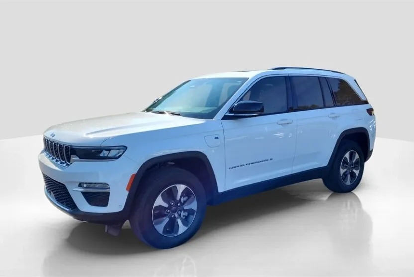 2022 Jeep Grand Cherokee Limited 4xe photo 1