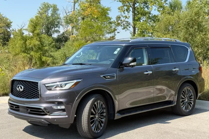 2023 Infiniti QX80 Premium Select photo 1