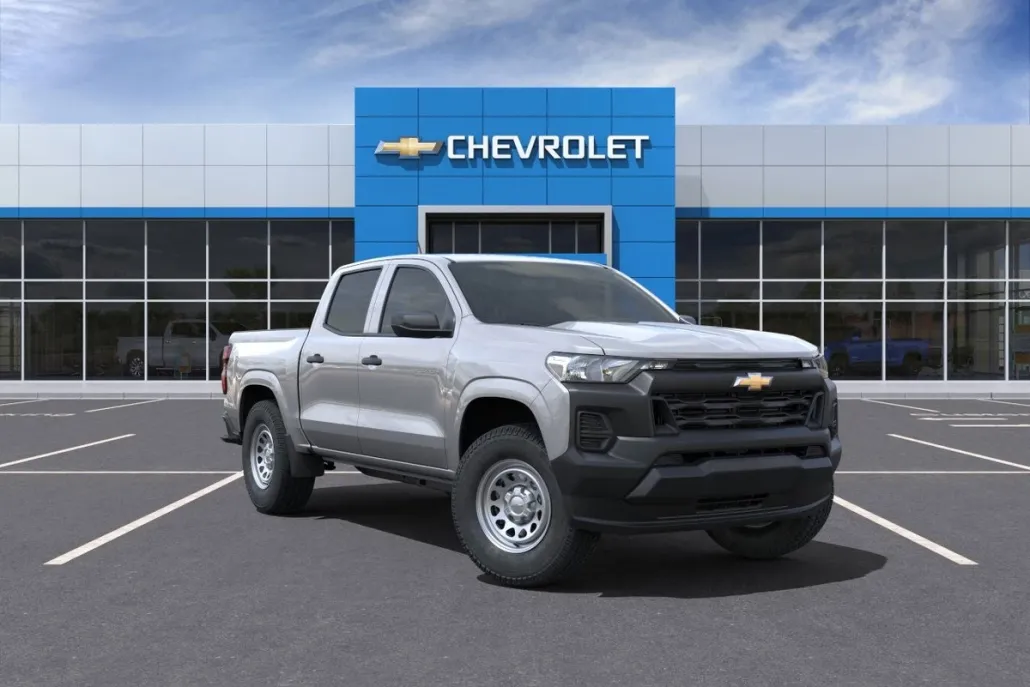 2025 Chevrolet Colorado LT photo 1
