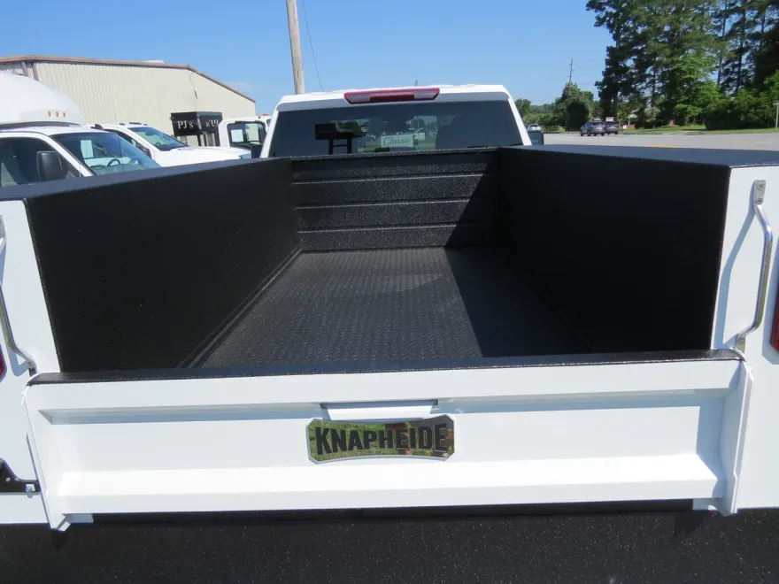 2025 Chevrolet Silverado 2500HD photo 1