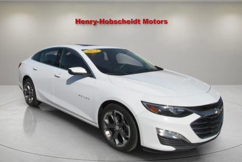 2023 Chevrolet Malibu 1LT photo 1