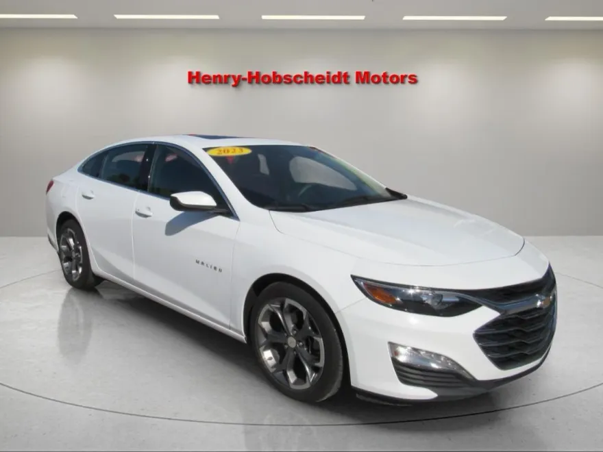 2023 Chevrolet Malibu 1LT photo 1