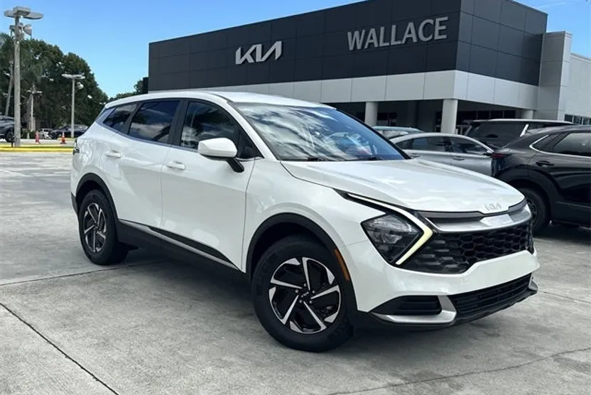 2023 Kia Sportage Hybrid LX photo 1