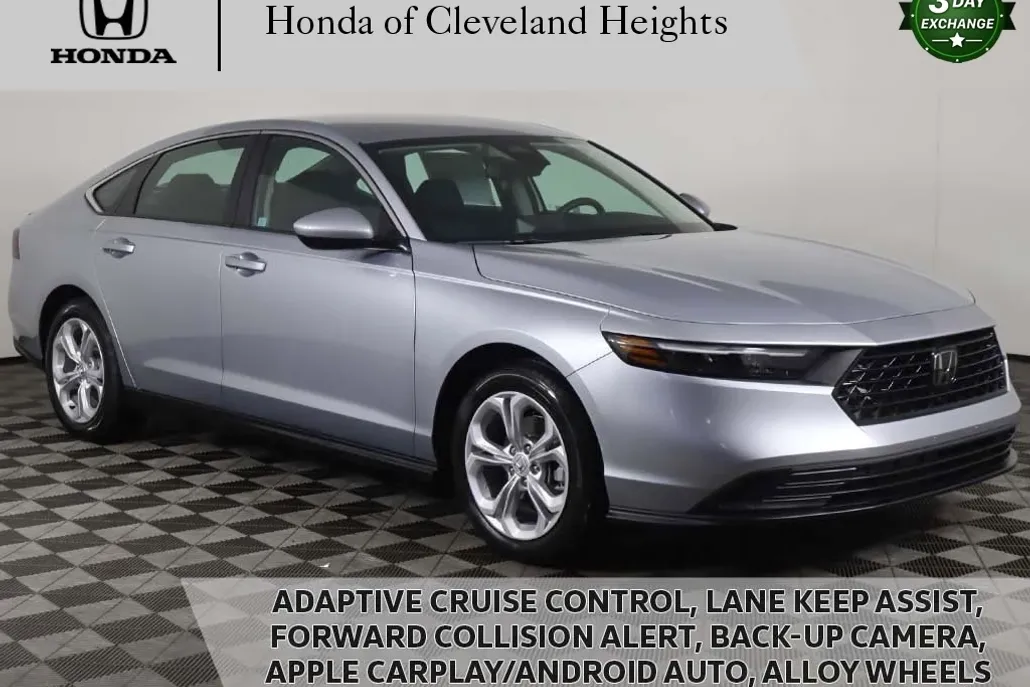 2025 Honda Accord LX photo 1