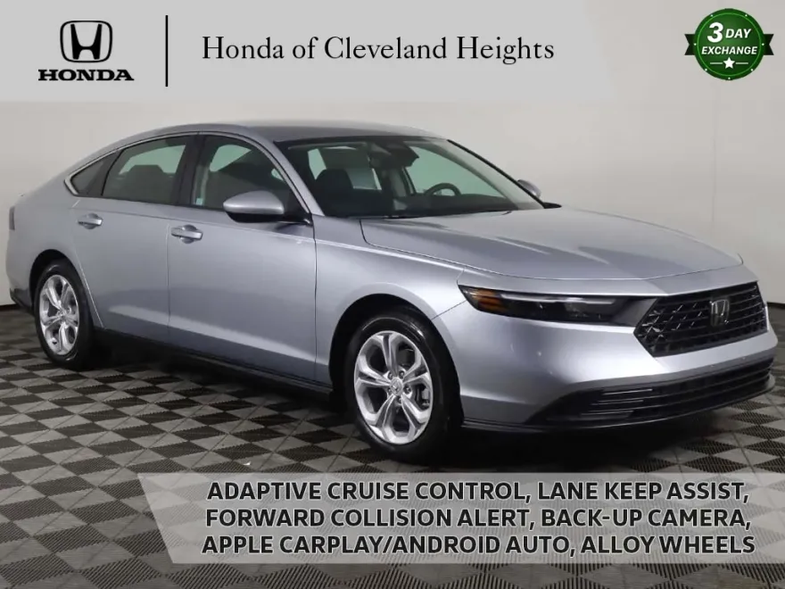2025 Honda Accord LX photo 1