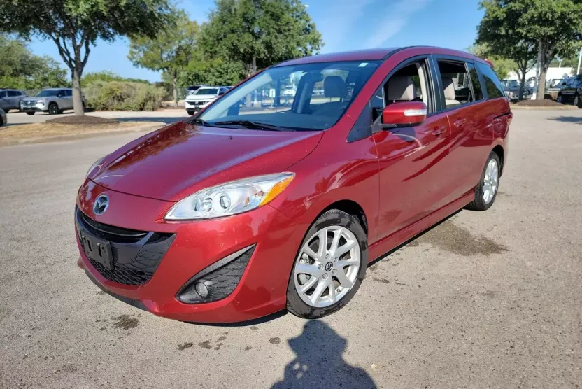 2015 Mazda Mazda5 Touring photo 1