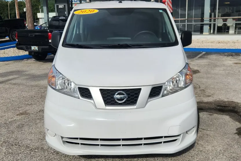 2020 Nissan NV200 S photo 1