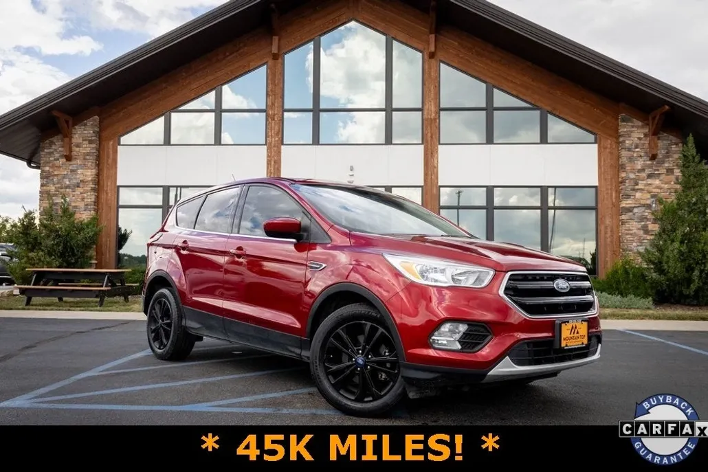 2019 Ford Escape SE photo 1