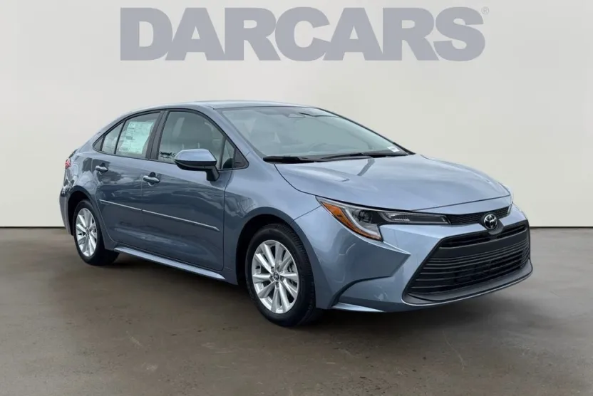 2025 Toyota Corolla LE Premium photo 1