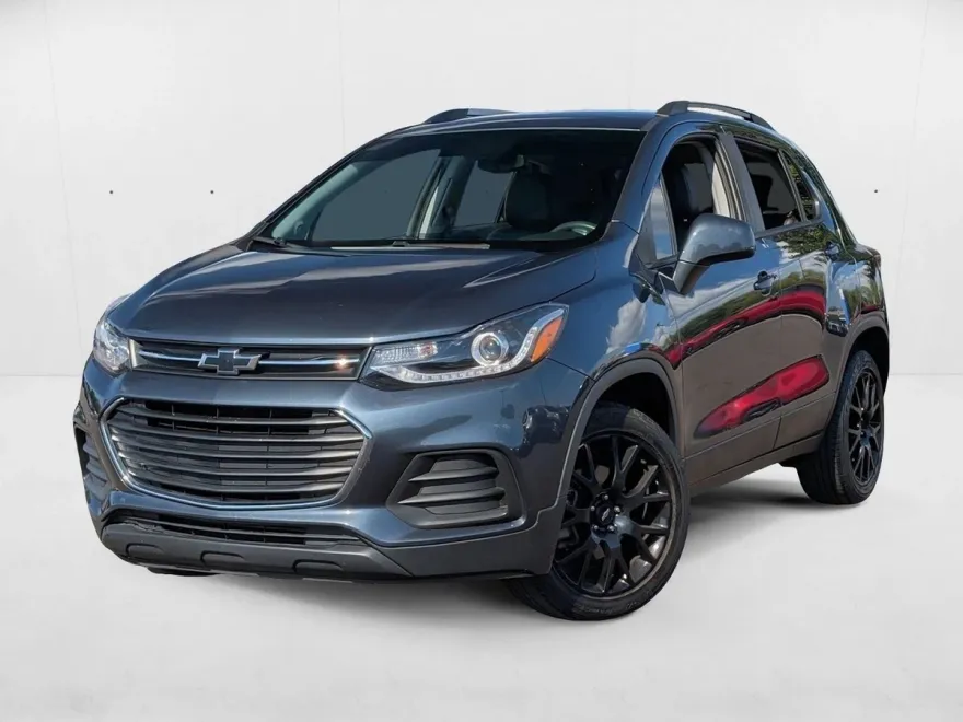 2021 Chevrolet Trax LT photo 1