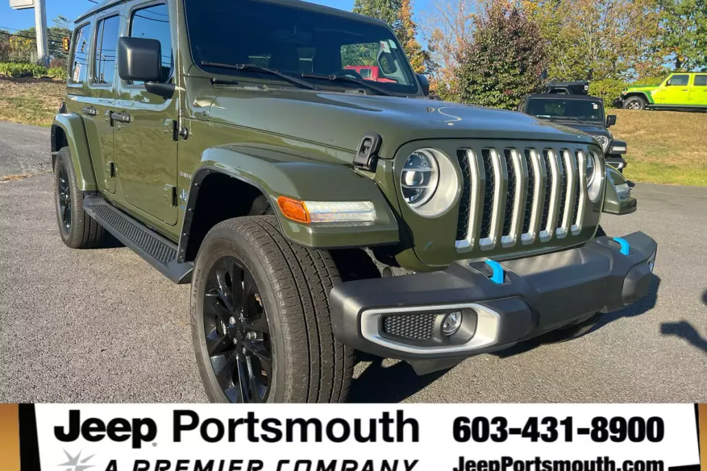 2022 Jeep Wrangler Unlimited 4xe Sahara photo 1