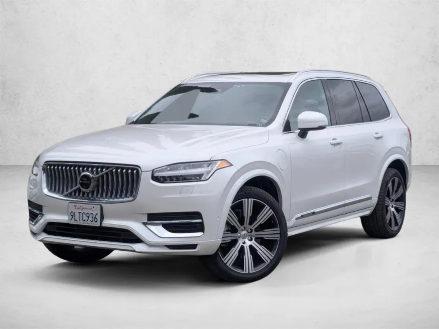 2024 Volvo XC90 Recharge T8 Ultimate photo 1