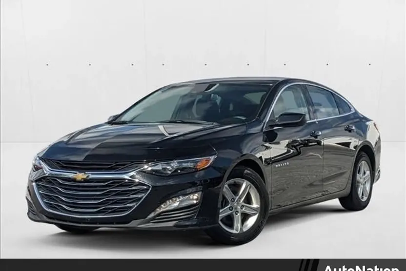 2023 Chevrolet Malibu 1LT photo 1