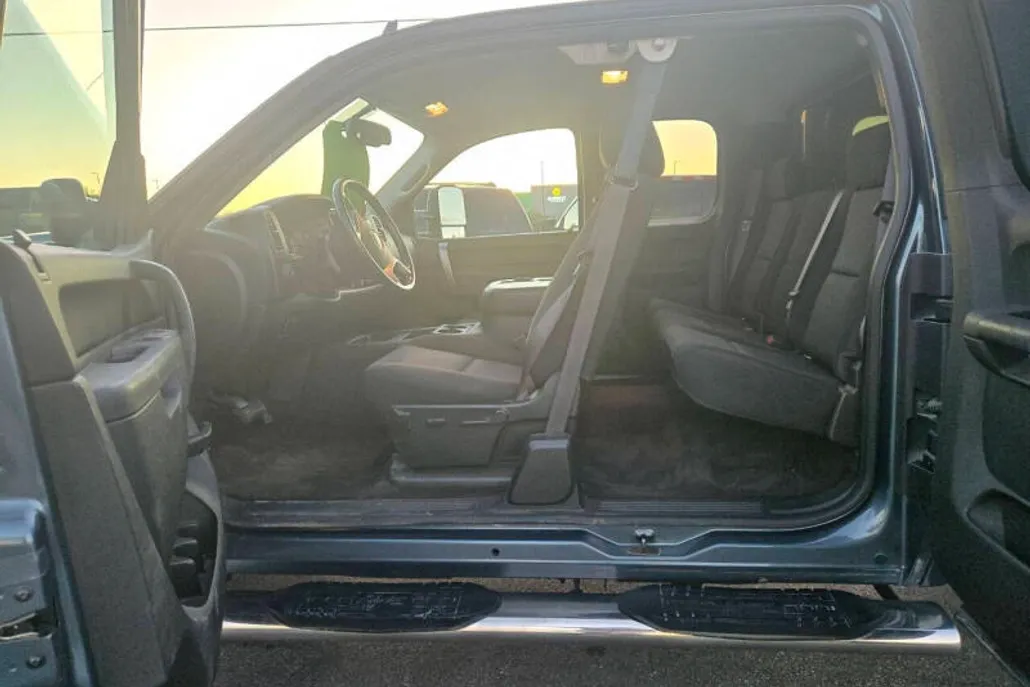 2013 Gmc Sierra SLE photo 1
