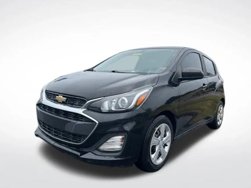 2020 Chevrolet Spark LS photo 1