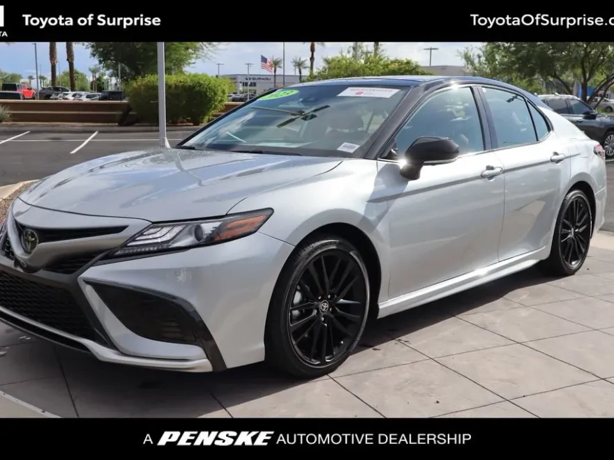 2023 Toyota Camry XSE V6 photo 1
