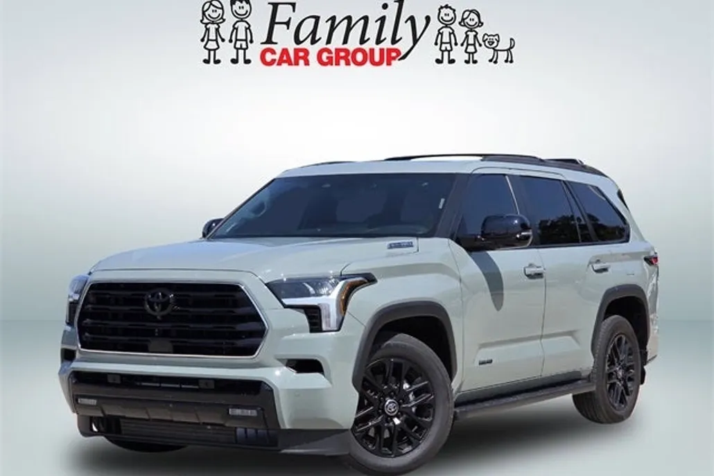 2025 Toyota Sequoia Limited photo 1