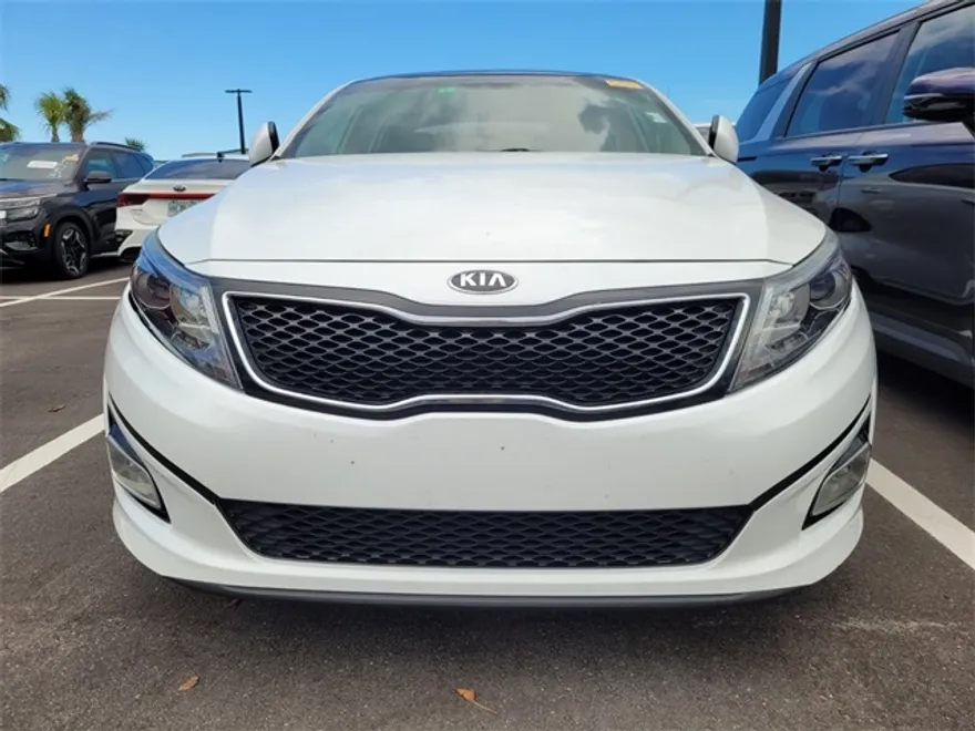 2015 Kia Optima EX photo 1